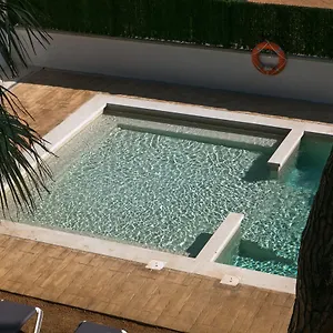 rvhotels-apartamentos-benelux.topcostabravahotels.com/